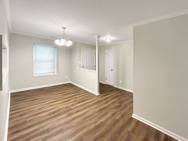 Foto del edificio - 106 Greenwood Cir