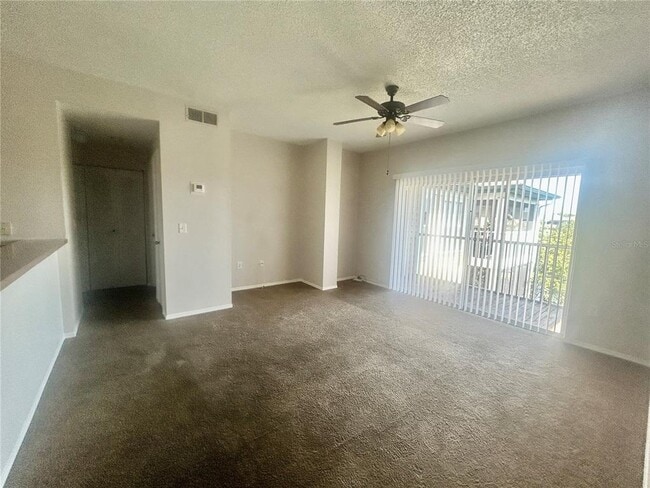 Foto del edificio - 4115 Chatham Oak Ct