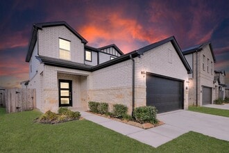 Building Photo - 5819 Blue Grama Dr