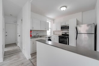 Building Photo - 103 Westover Pl