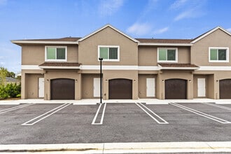 Building Photo - 4498 SW Port St Lucie Blvd