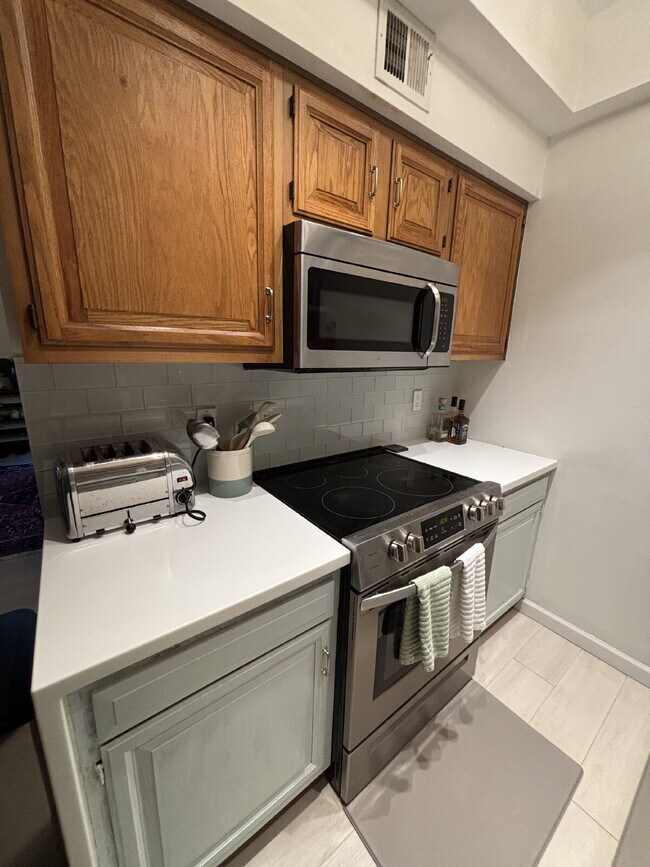 Foto del edificio - "Furnished 1-Bedroom Condo Retreat in Tucson’s Scenic Foothills!"