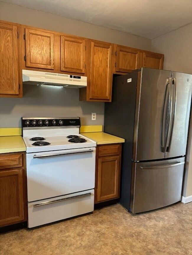 Foto del edificio - 10 E Front St