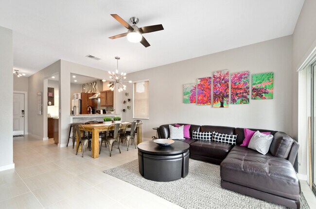 Foto del edificio - 5710 Delorean Dr