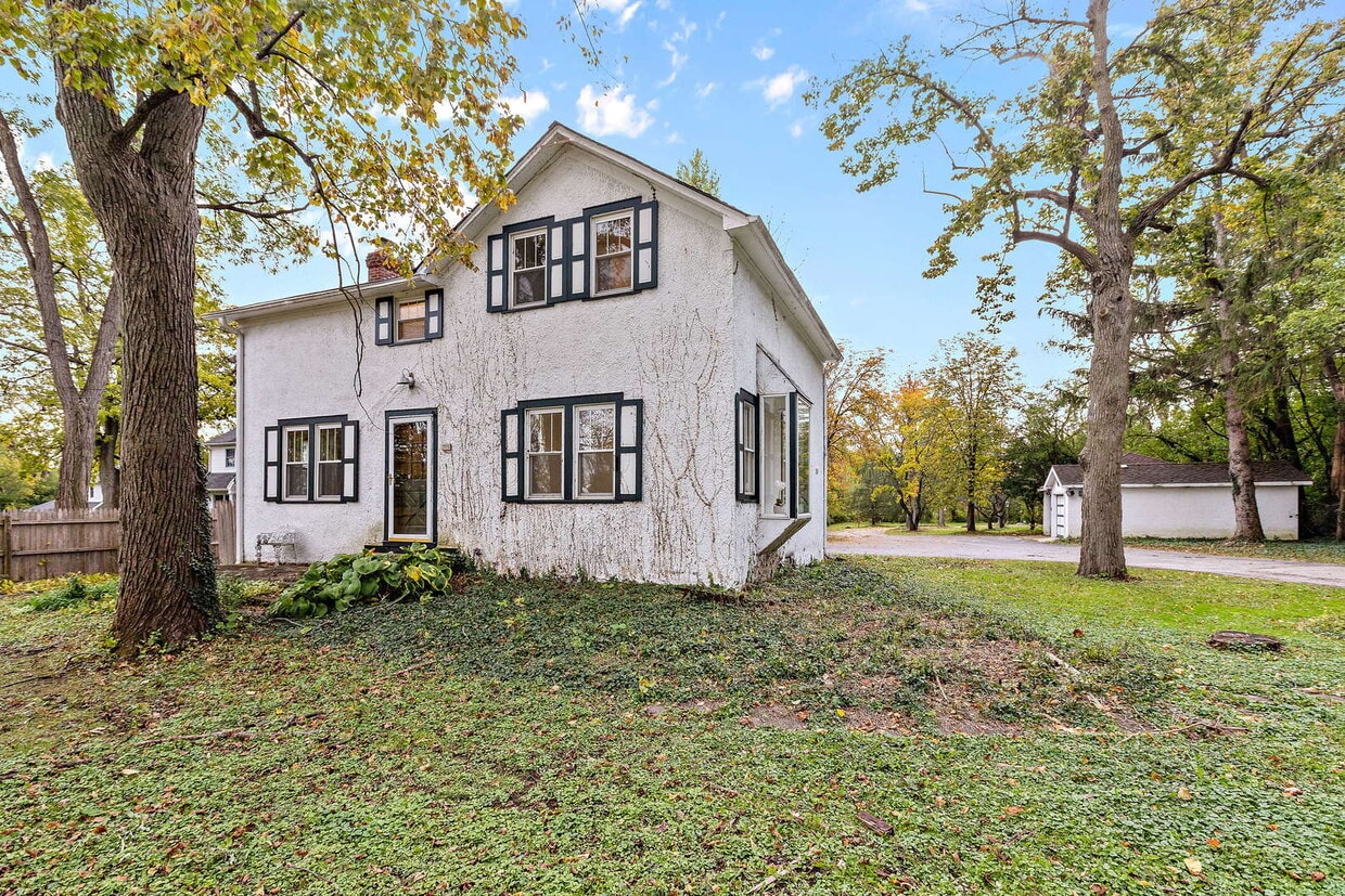 Primary Photo - 415 Voltz Rd