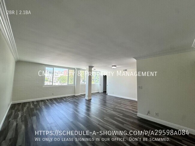 Building Photo - 540 Kelton Ave