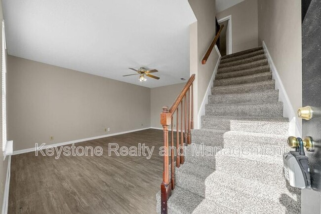 Building Photo - 3280 Tower Dr