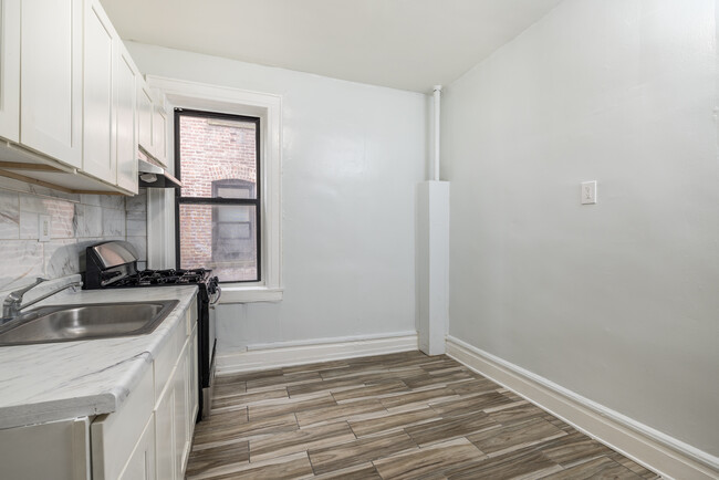 Building Photo - 100 Chestnut Street Apartments