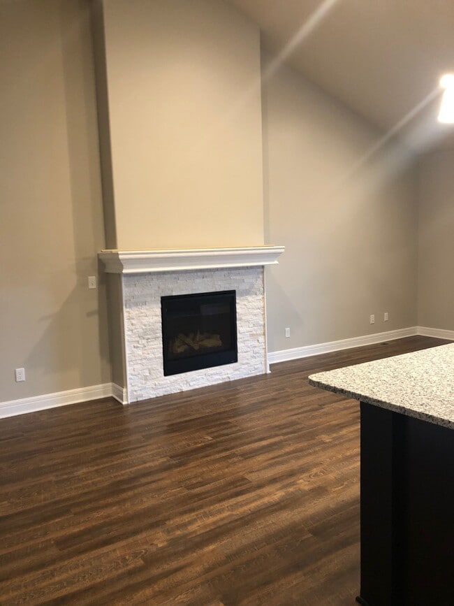 Building Photo - 12839 E Timber Lake Ct