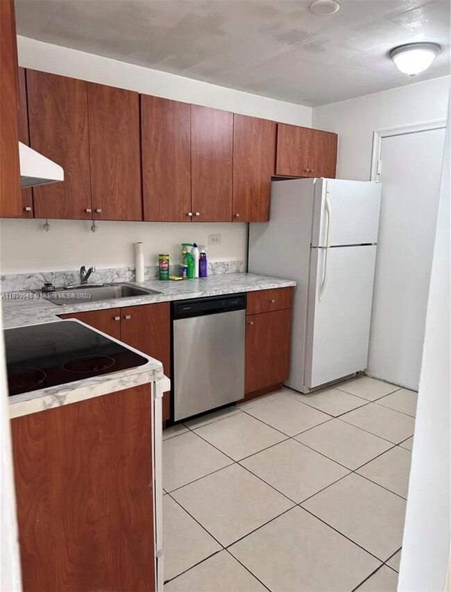 Building Photo - 8101 SW 72nd Ave