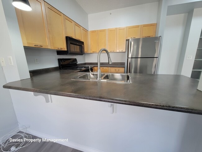 Building Photo - 4245-4139 139 Ave NW