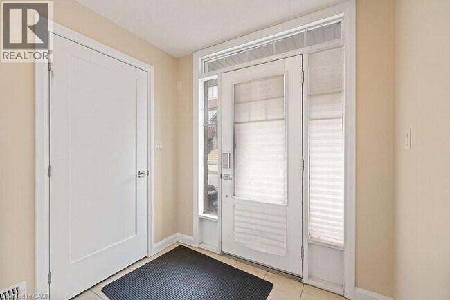 Photo du bâtiment - 1169 Garner Rd E