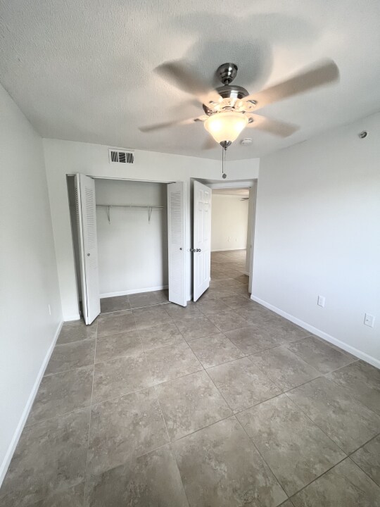 Foto del edificio - 3631 NW Adriatic Ln