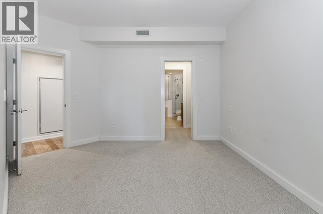 Building Photo - 5311 Cedarbridge Way