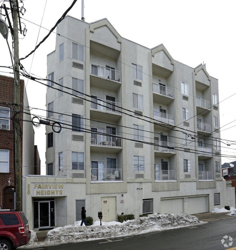 320 Anderson Ave, Fairview, NJ 07022 Apartments in Fairview, NJ