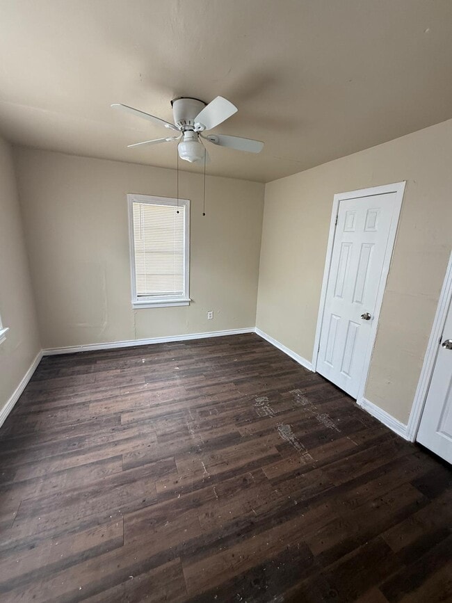 Foto del edificio - 1501 E 17th St