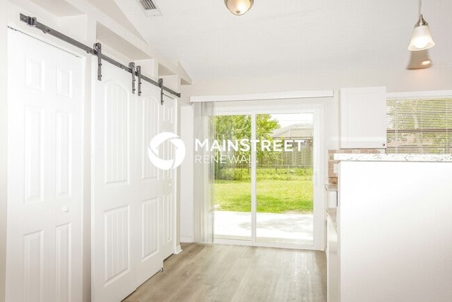 Building Photo - 3 Bedroom Pet-Friendly Home in PALM BAY, FL with Main Street Renewal