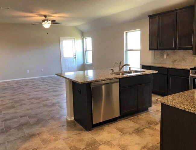 Foto del edificio - 23802 Piedmont Forest Dr