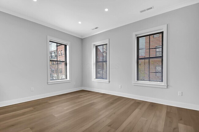 Foto del edificio - 88 W Frankfort St