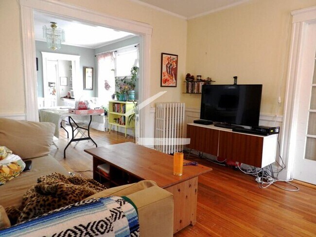 Photo - 97 Beechcroft St Apartment