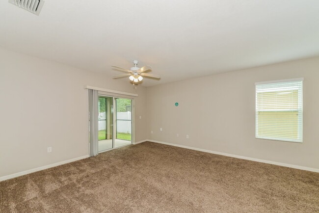 Building Photo - 115 San Avellino Ct