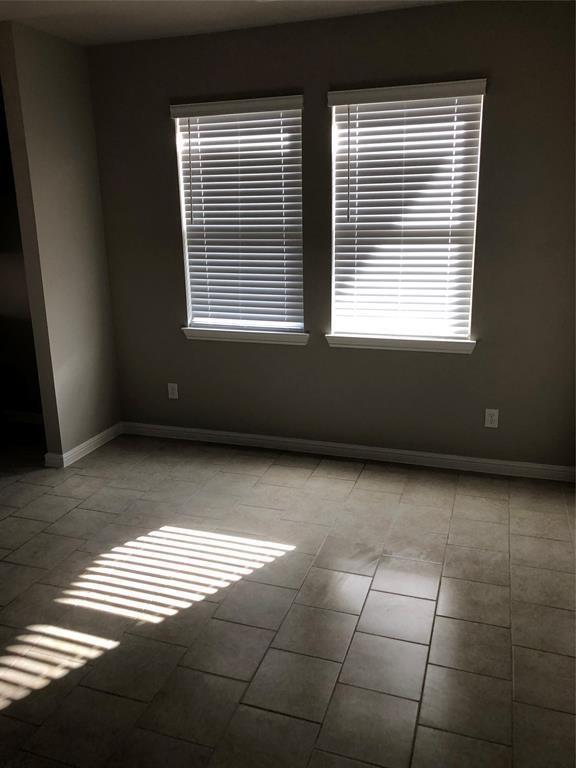 Foto del edificio - 8115 Cliffside Terrace Ct