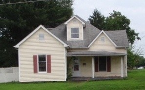 Building Photo - 724 Maple Ave