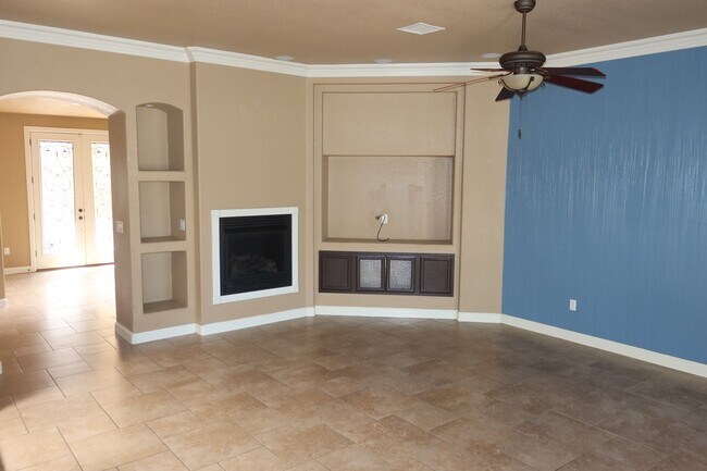 Building Photo - 14029 Rainbow Point Dr
