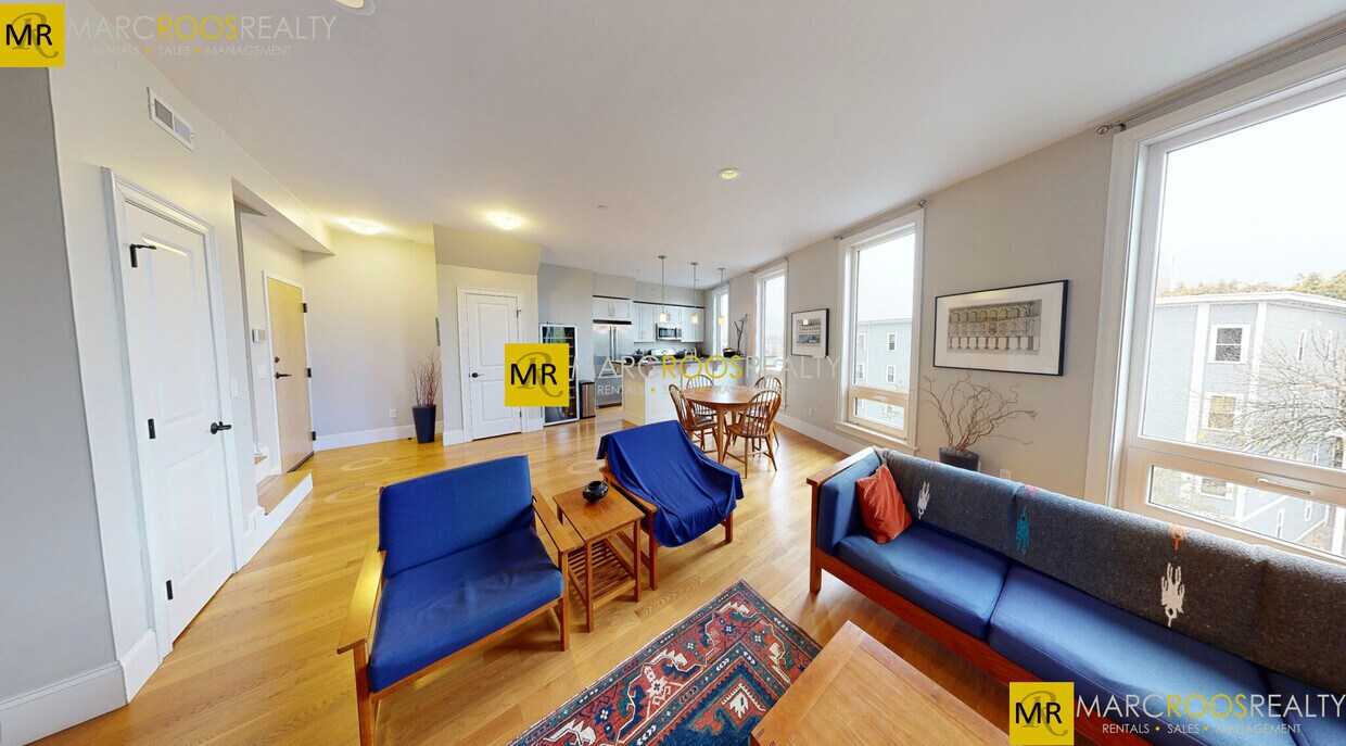 Primary Photo - 162 Hampshire St