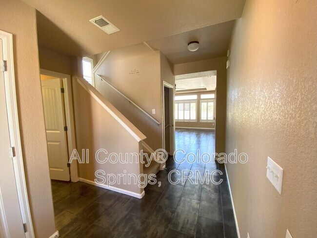 Building Photo - 8087 Long Leaf Lane