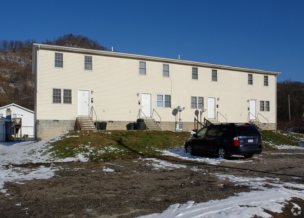 315 Rockwood Ave, Belle, WV 25015 Apartments in Belle, WV