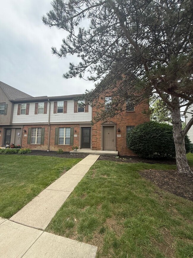 Foto del edificio - 5931 Shadow Lake Cir
