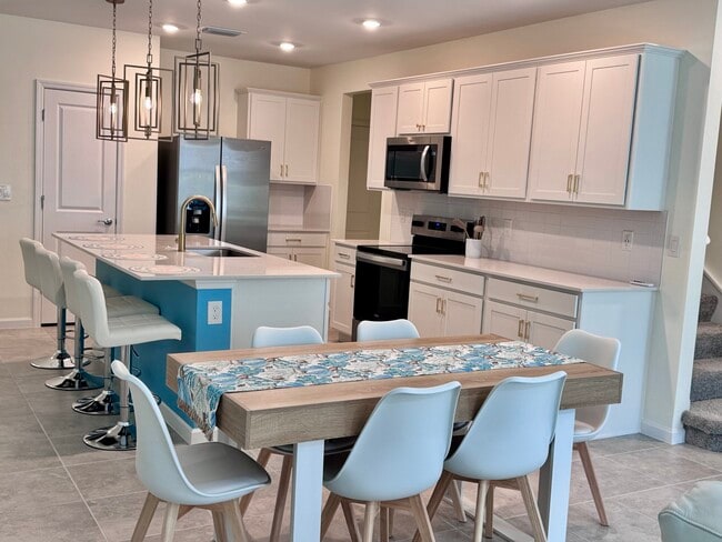 Foto del edificio - 1516 Fells Cove Ln