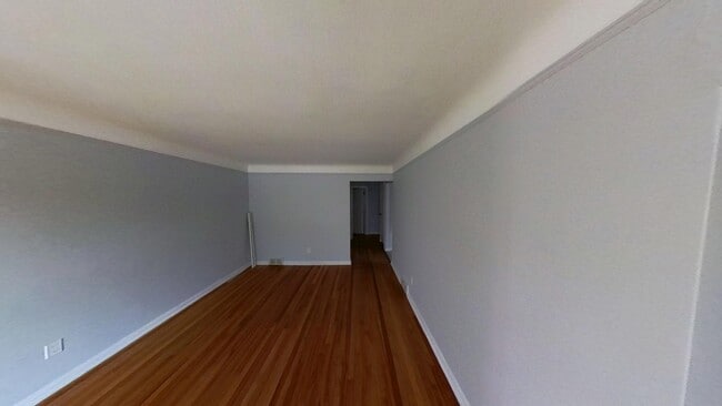 Building Photo - 11360 Mercedes