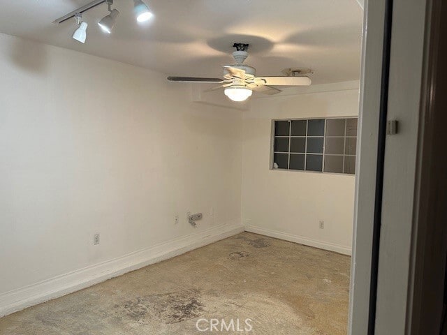 Building Photo - 78565 Villeta Dr