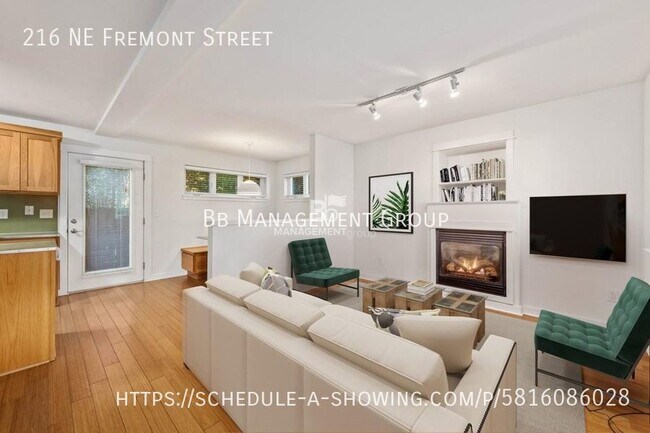 Foto del edificio - Modern Close-In NE Portland Townhome -- Li...
