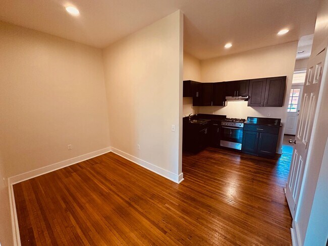 Foto del edificio - Great Value Downtown Studio