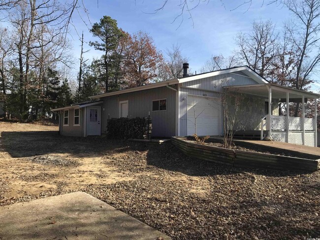 Foto del edificio - 502 Red Oak Ln