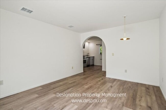 Building Photo - 3181 Verdugo Pl
