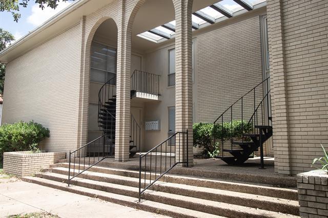 Primary Photo - 3828 W 7th St