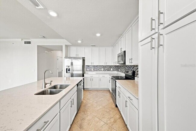 Foto del edificio - 920 Tidewater Shores Loop