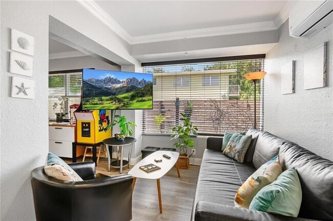 Foto del edificio - 2625 NE 13th Ct