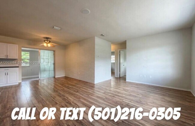 Foto del edificio - 5925 SW 27th St