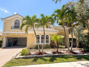 Building Photo - 7477 NW 114th Terrace