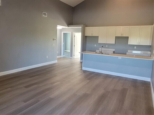 Foto del edificio - 8351 Agate St