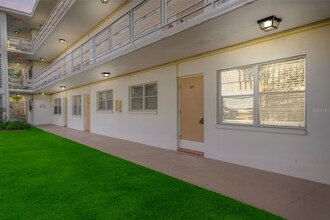 Building Photo - 911 Washington Ave SW