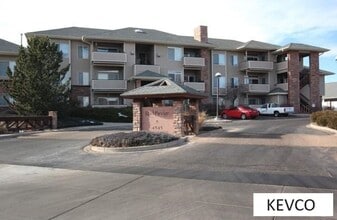 Building Photo - 4545 Wheaton Dr