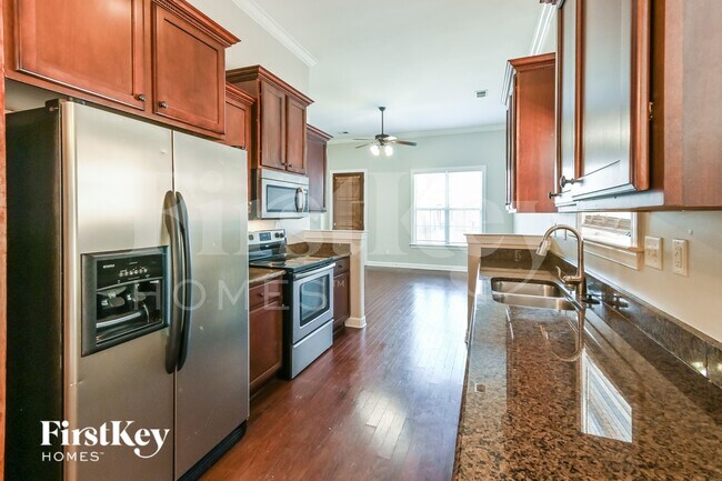 Foto del edificio - 10258 Evening Hill Dr
