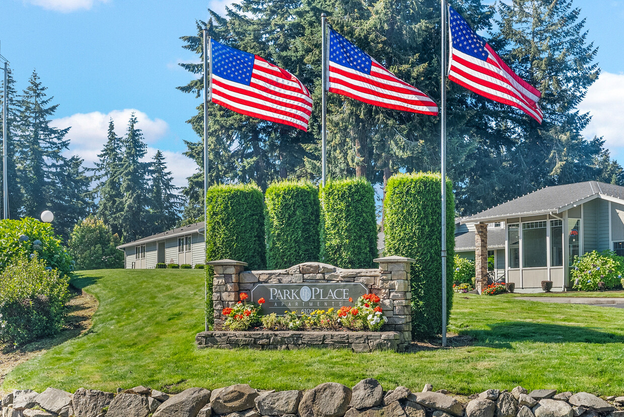 Community Entry Sign - Park Place