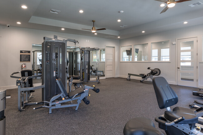 Fitness Cener - The Tennyson at Tomball